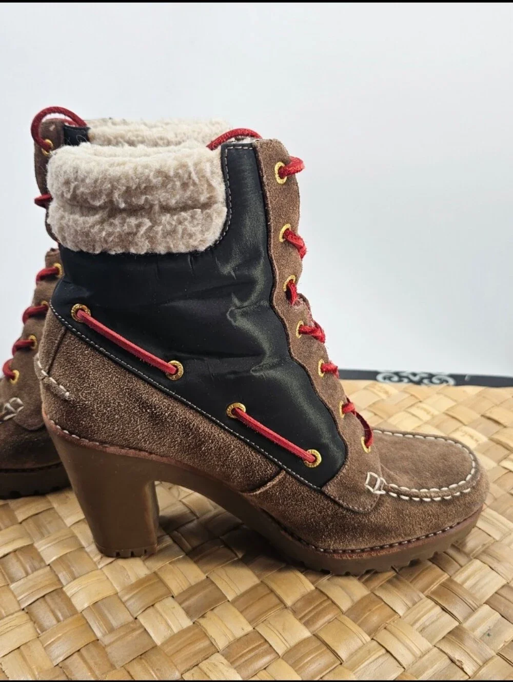Sperry Brown Shearling-Lined High-Heel Lace-Up Boots Size 8.5